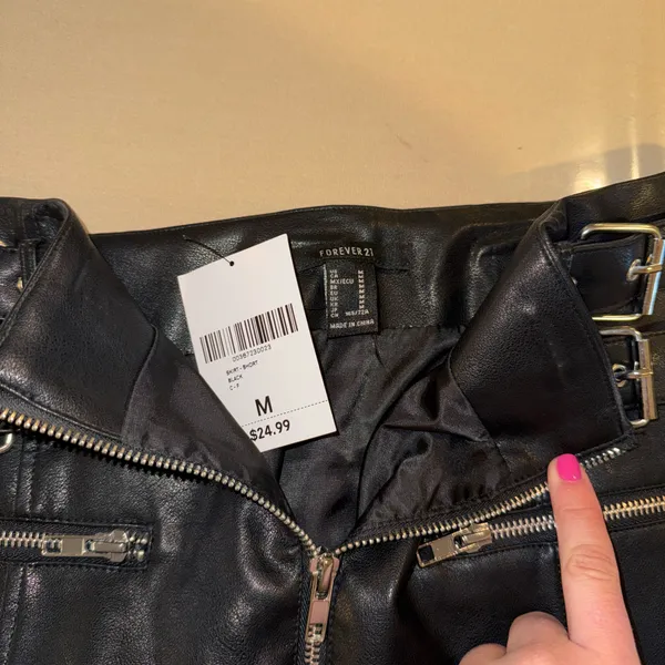 Black Leather Skirt Forever 21 - Image 3