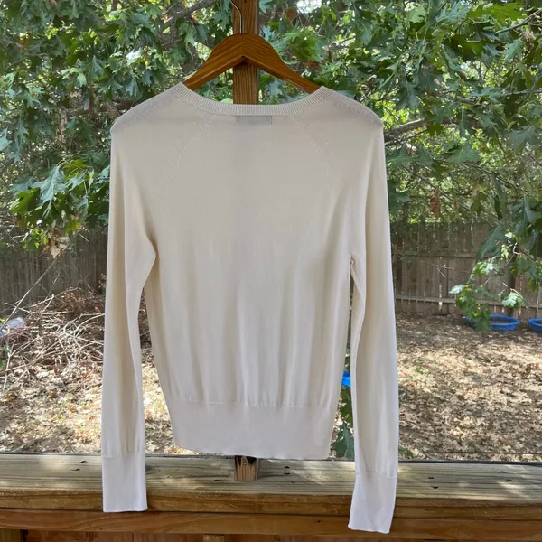 Banana Republic Women's 100% Merino Wool Sweater Ivory Size S - Image 2