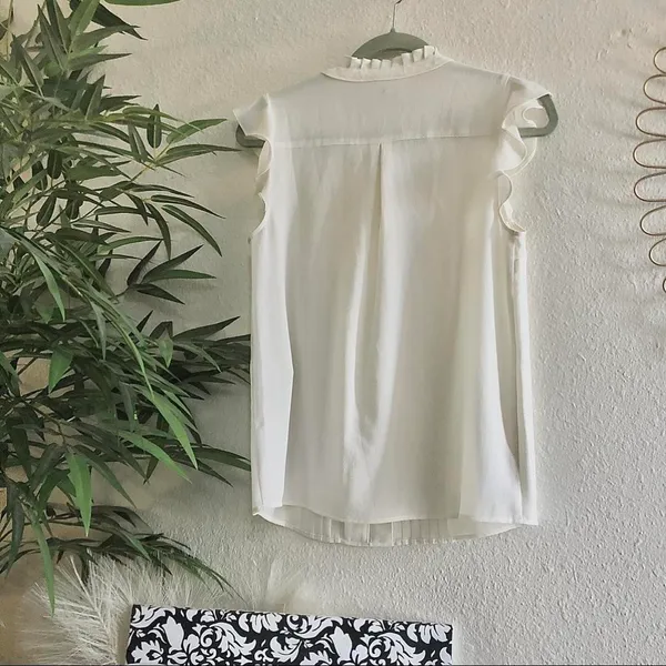 Coquette Vintage Prairie Peasant Mock Neck Ruffle Pleated Top Blouse Shirt Button Up Down Ruffles Sleeveless Office Siren Sz S Pit to pit:17.5” - Image 2