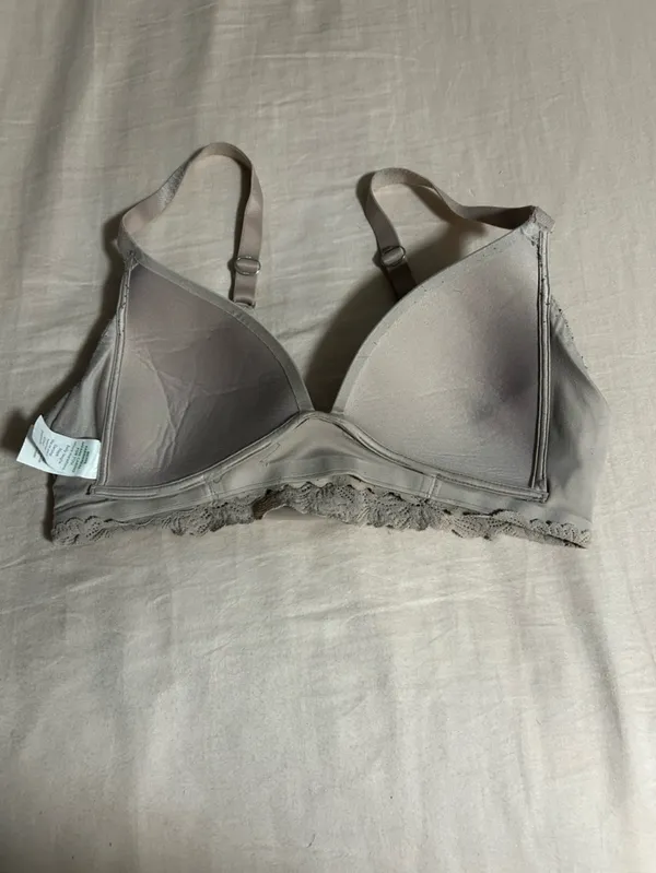 aerie Light Gray Lace-Back Molded Cup Bra Size 32B - Image 4