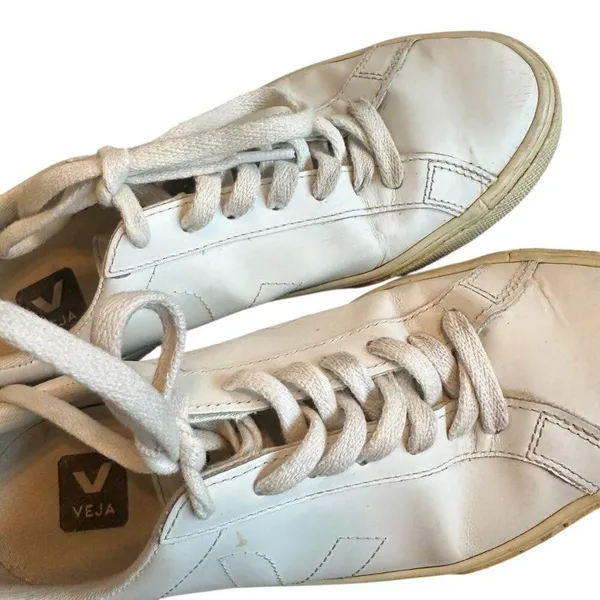 Veja White Sneakers Tennis Shoes Lace Up Casual Brazil Stitching Size 38 7 US - Image 9