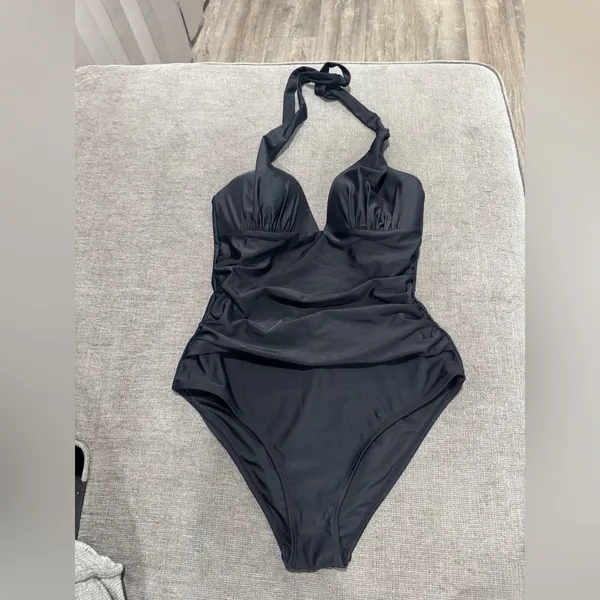 Cupshe Black Plunge Halter One-Piece Swimsuit - Image 11