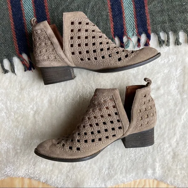 Jeffrey Campbell “Taggart” Suede Ankle Booties - Image 4