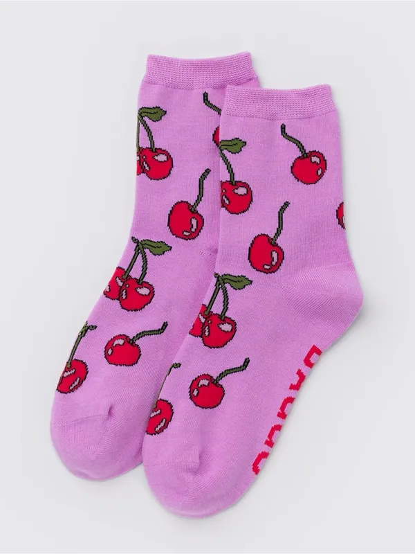 BAGGU CHERRIES PRINT CREW SOCK - Image 3