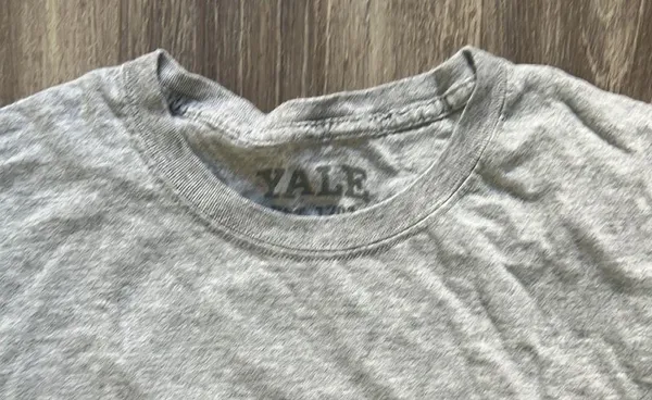 Yale University Crop Tee Medium Large Gray - Image 5