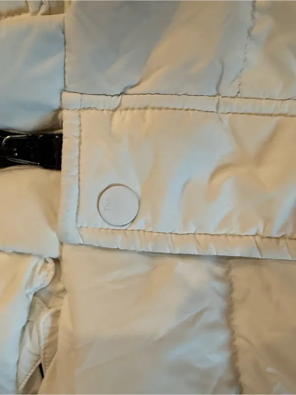 Aritzia Super Puff Shorty in Crème Size XL - Image 6