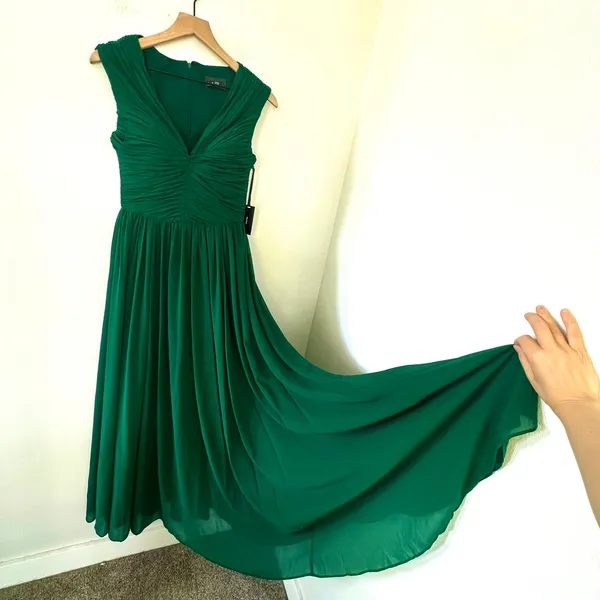 NWT Vera Wang Green Pleated Maxi Dress Gown Size 4 Regency Fairy Wedding FLAWED - Image 5