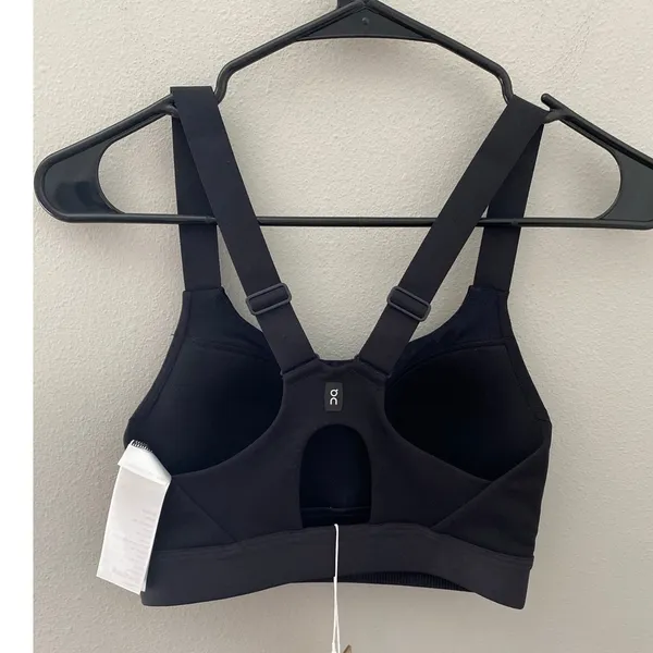 New On Cloud Performance Sports Bra Black Size XS High Support Activewear - Image 3