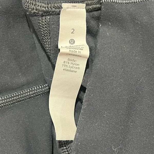 Lululemon Grey Cropped Wunder Under Leggings Women’s 2 - Image 2