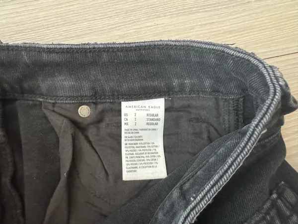 American Eagle Jeans - Image 7