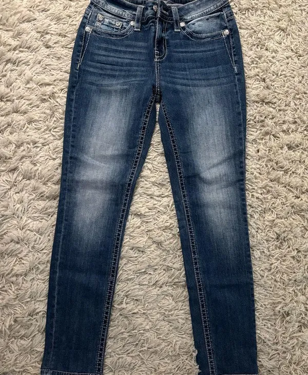 Miss Me Stylish Mid-Rise Skinny Blue Embroidered Women's Jeans Size 27 - Image 2