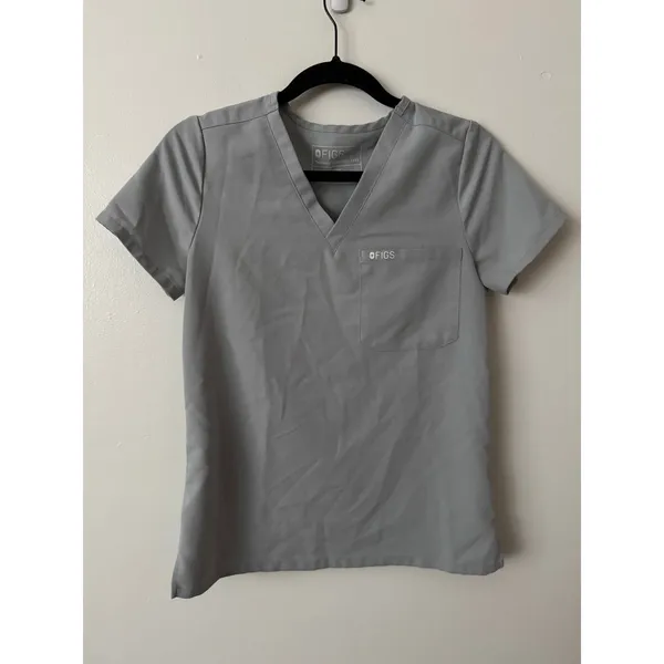 Figs XXS Catarina Extremes Scrub Top in Light Grey - Image 2