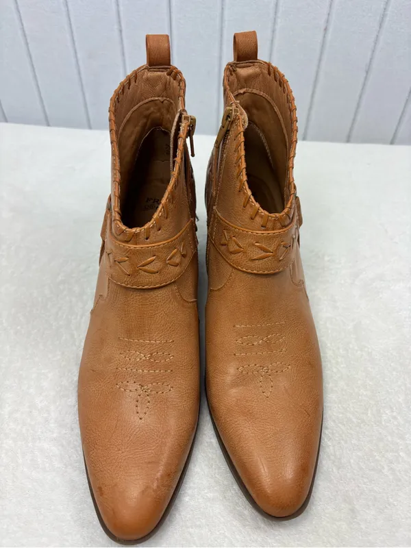 FRYE AND CO. Palma Stacked Tan Leather Western Ankle Heel Booties Size 9.5M - Image 3