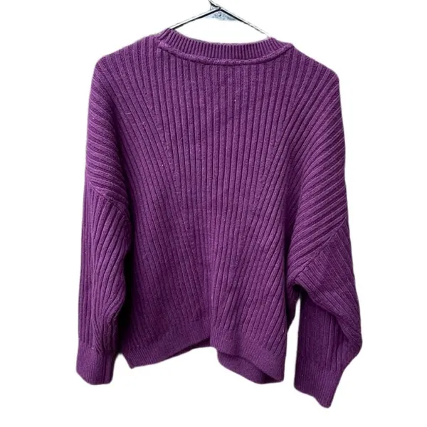 Tommy Hilfiger size L cable-knit dark berry sweater. - Image 3