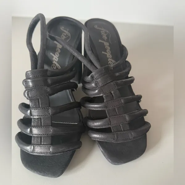 Free People Women Size 37.5 (7) Colette‎ Cinched Heel Black Boho Style - Image 5