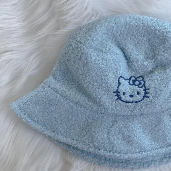 Hello Kitty light blue faux shearling bucket hat, brand new with tags - Image 2