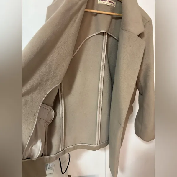 Free People tan double breasted oversized coat size large - Image 9