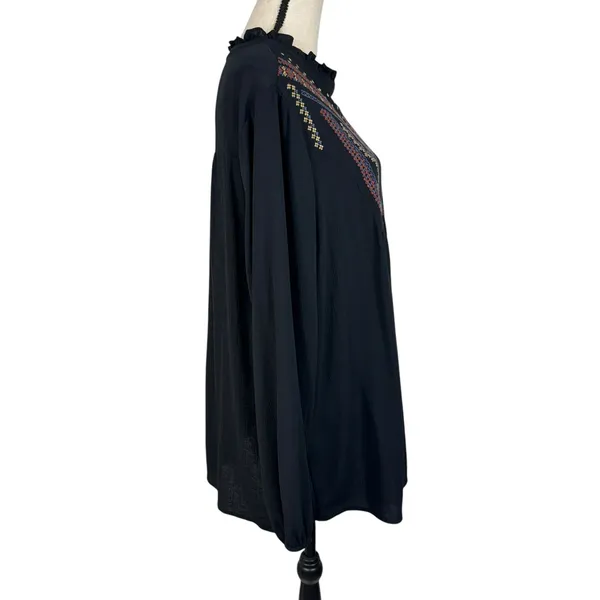 Torrid SZ 2 (2X-Large) Tunic Top Embroidered Ruffled Neck Long Balloon Sleeves - Image 5