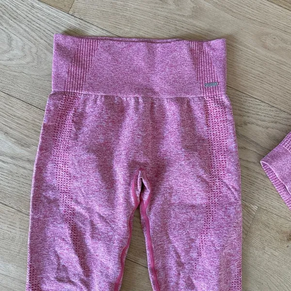 Lilia's Active - Racerback Sports Bra & Leggings in Pink - Image 3