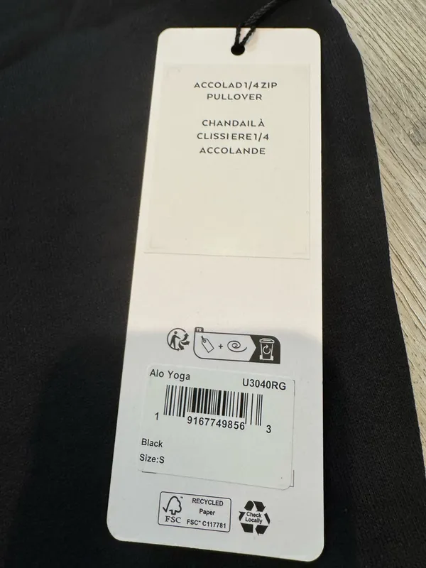 Alo yoga 1/4 sweatshirt Small - Image 5
