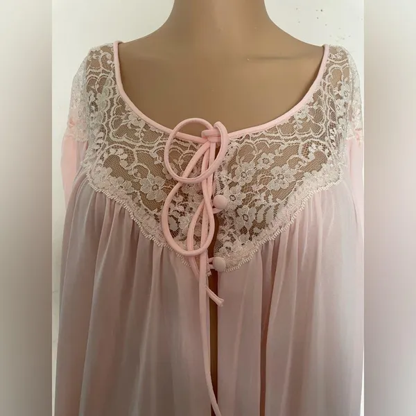 Miss Elaine Pink Sheer Lace Robe - Image 10