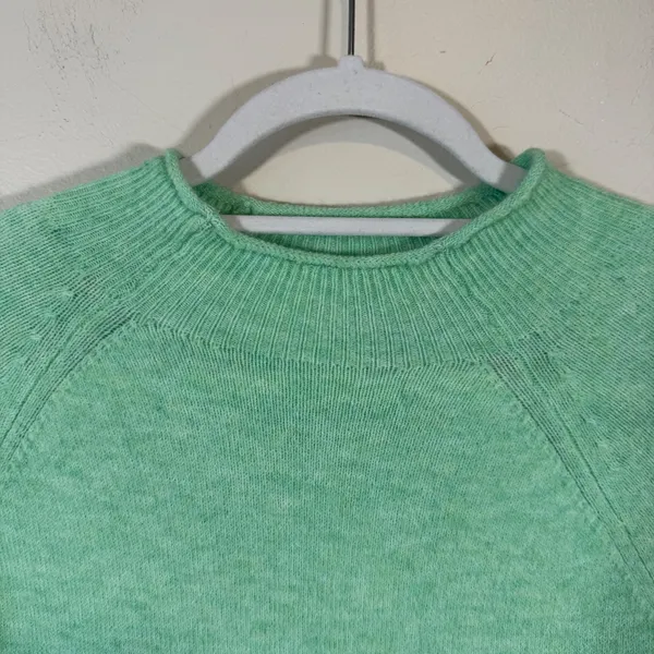 J. Crew Mock Neck Sweater‎ Light Green Wool Blend Merino Alpaka Soft size Small - Image 7