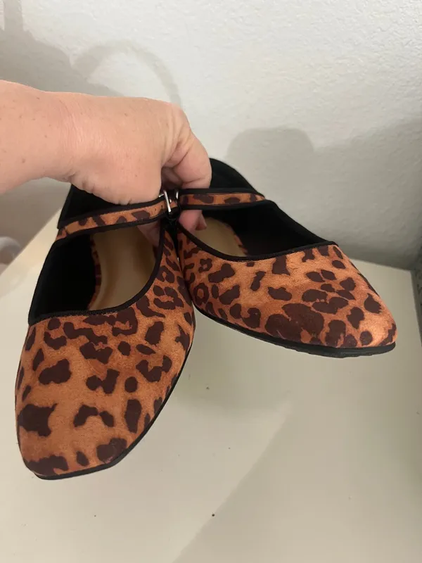 New Time And Tru Women’s Leopard Print Mary Jane Flats Shoes Size 9.5 NWT - Image 10