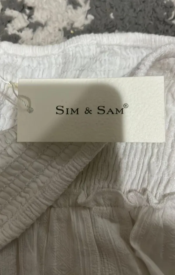 Sim & Sam White High Rise Skirt - Image 4