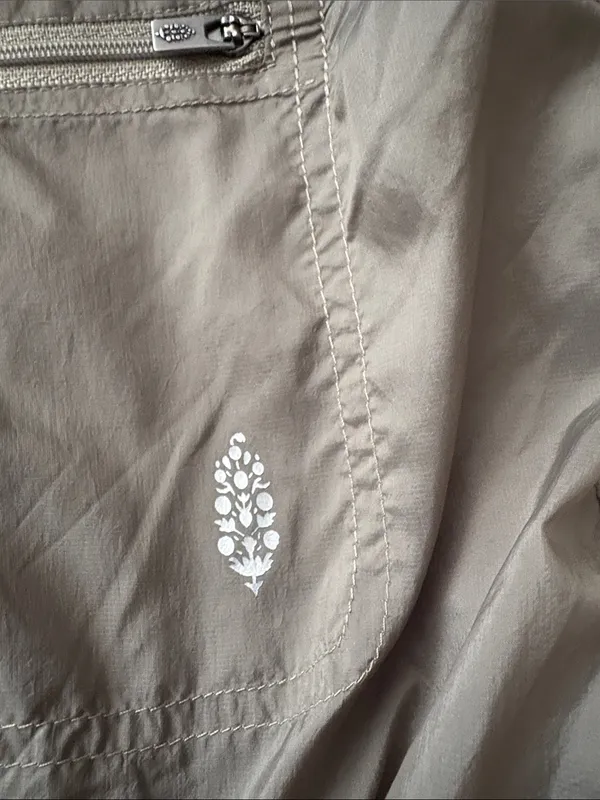 EUC FP Movement Bubble Hem Shorts in khaki Size L - Image 2
