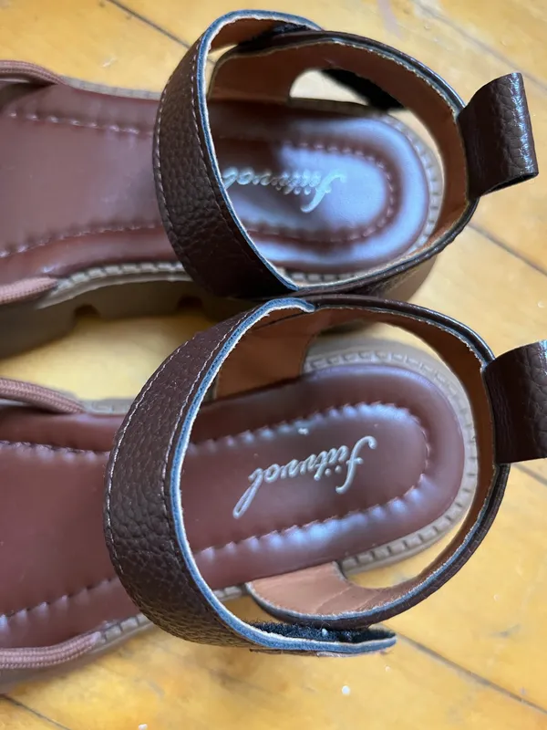 Sandals size 7 Brown - Image 3