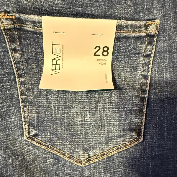 NWT VERVET Jeans Erika Stretch Mom Skinny Capri Jeans Size 28 - Image 15