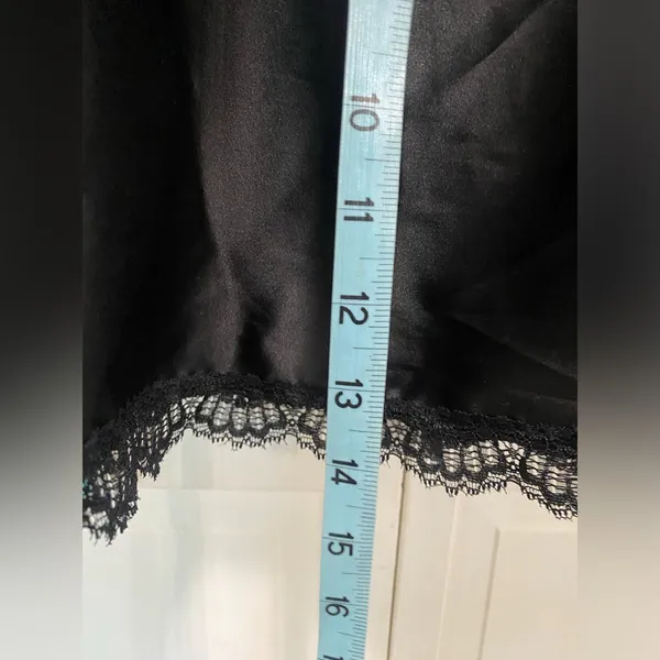 POL Satin Black Cami Lace Trim Adjustable‎ Straps Open Back Size M NWOT - Image 4