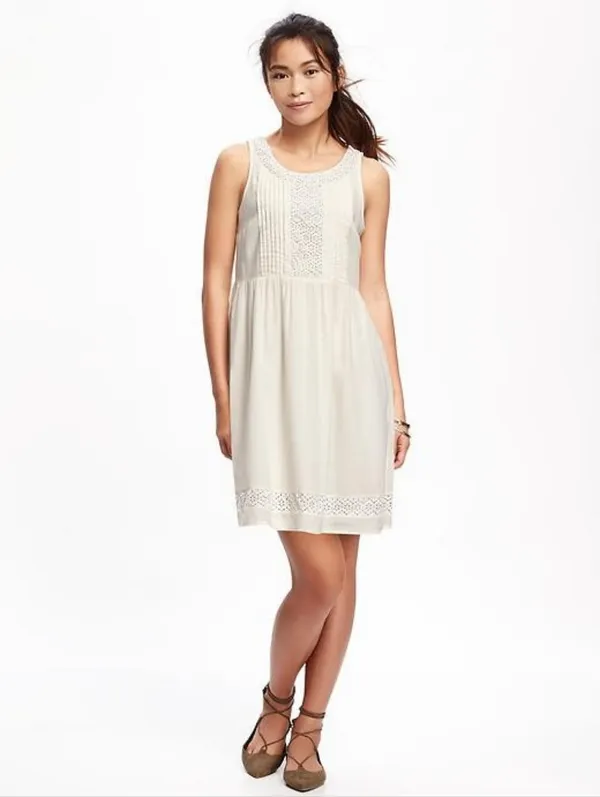 Old Navy Embroidered Swing Dress pintuck Pleats Lace Cream M - Image 2