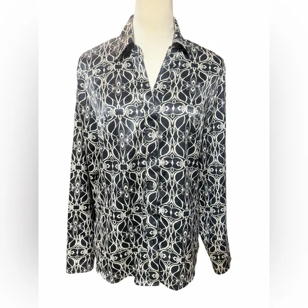Mossimo Supply Co. Monochrome Patterned Button Down Shirt Black Size L - Image 2