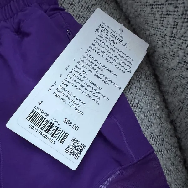 NWT LULULEMON - Hotty Hot HR Lined Short 2.5" - $68 - Size 4 - Image 8