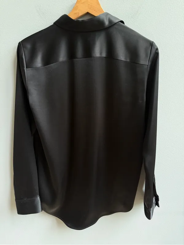 Aritzia Babaton Prospect Satin Shirt Black Button Down Blouse Size Small - Image 8