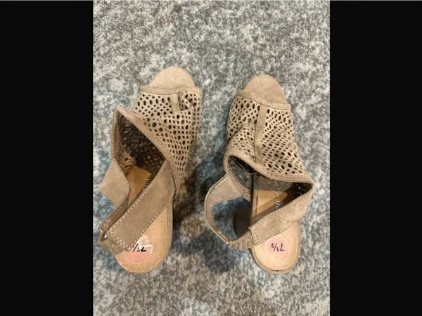 Women's Taupe Perforated Block Heel Sandals - Image 4