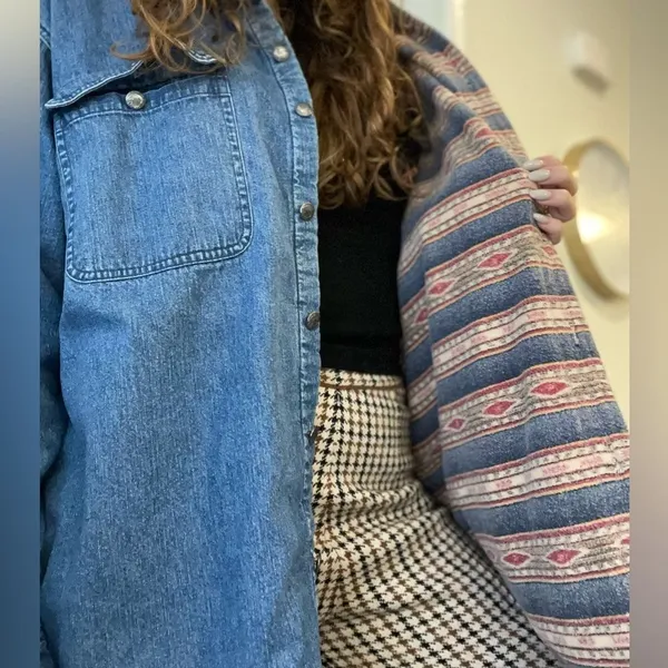 Vintage Orvis Aztec Blanket Lined‎ Denim Chambray Jacket Size Large - Image 2