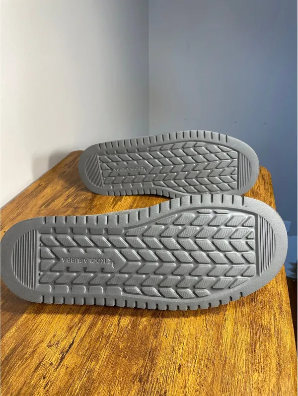 Koolaburra by UGG Burree Platform Slippers Grey Suede Sz 12 - Image 6