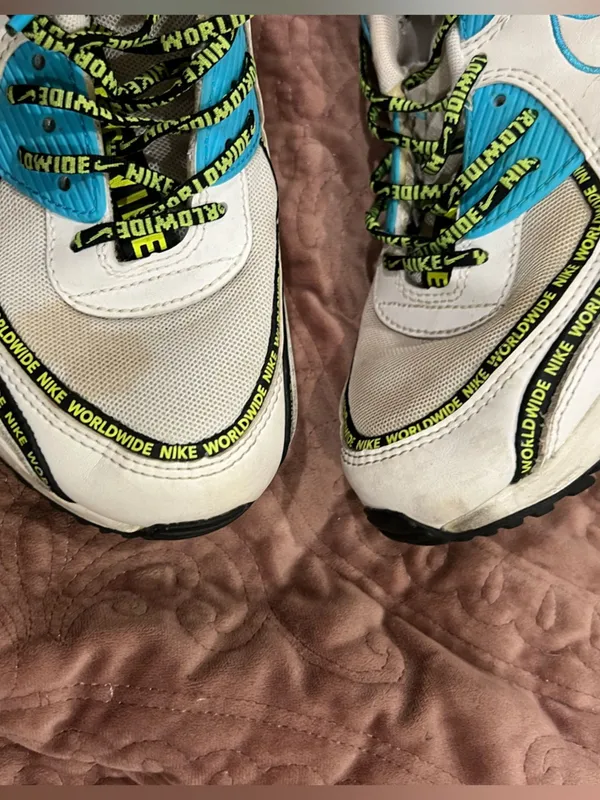 Nike Kids White Turquoise Sneakers with Neon Yellow Highlights - Image 3