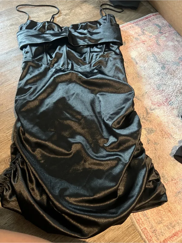Lucy in the Sky Black Ruched Mini Dress - Image 12