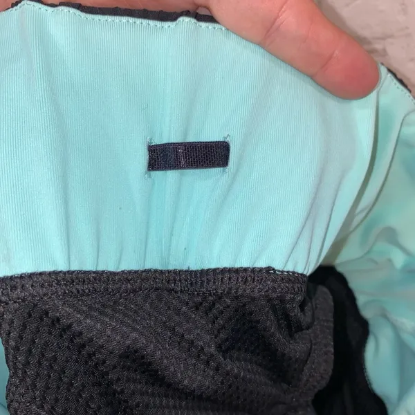 Pearl‎ Izumi Running Shorts Medium Black Aqua Zip Pocket Athletic - Image 5