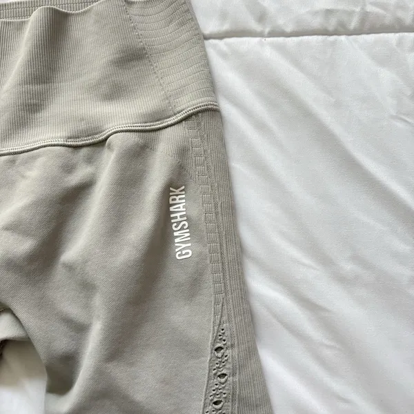 Gymshark Leggings Womens Small‎ Light Grey Energy Seamless Activewear Yoga - Image 2