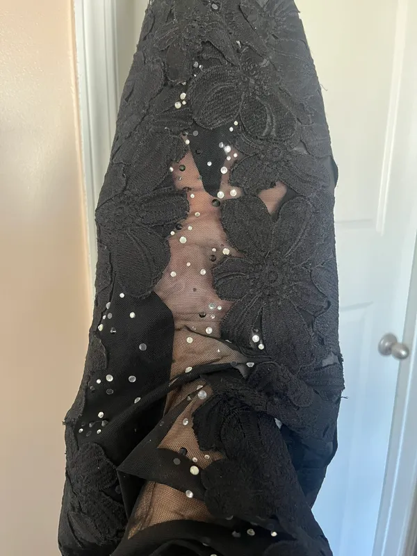 Prom Dress! Black Size 4 - Image 5