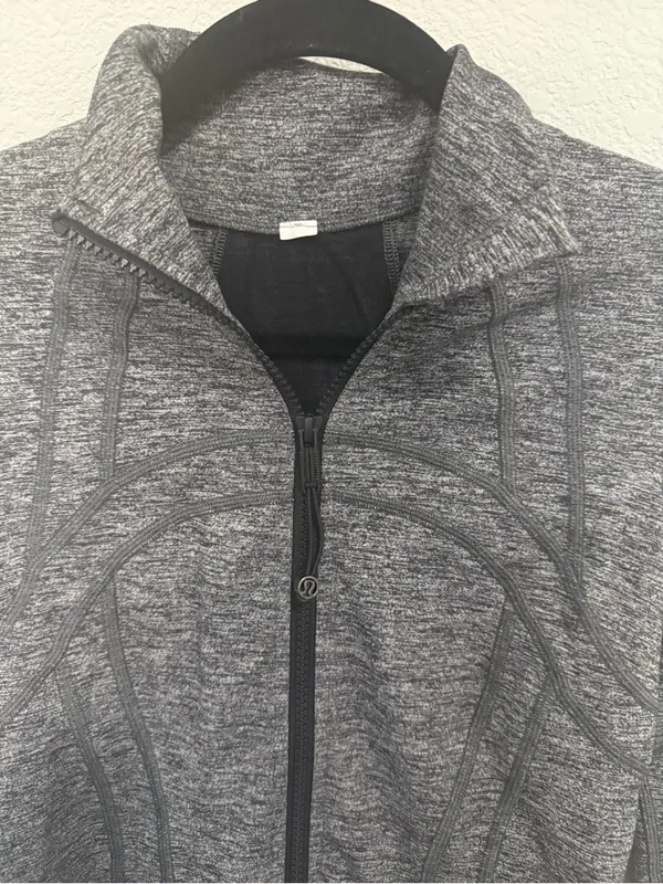 Lululemon Define Jacket Heathered Black Luon Size 4 - Image 5
