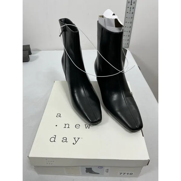 Womans New A New Day Tigris Ankle Boots Size 6.5 Black Kitten Heel Side Zip - Image 6