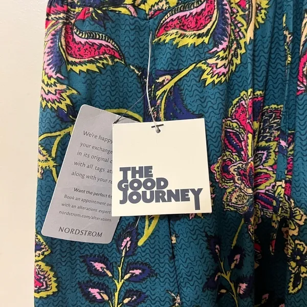 NWT The Good Journey Puff Sleeve Floral Cotton Maxi Dress Green 2 - Image 7