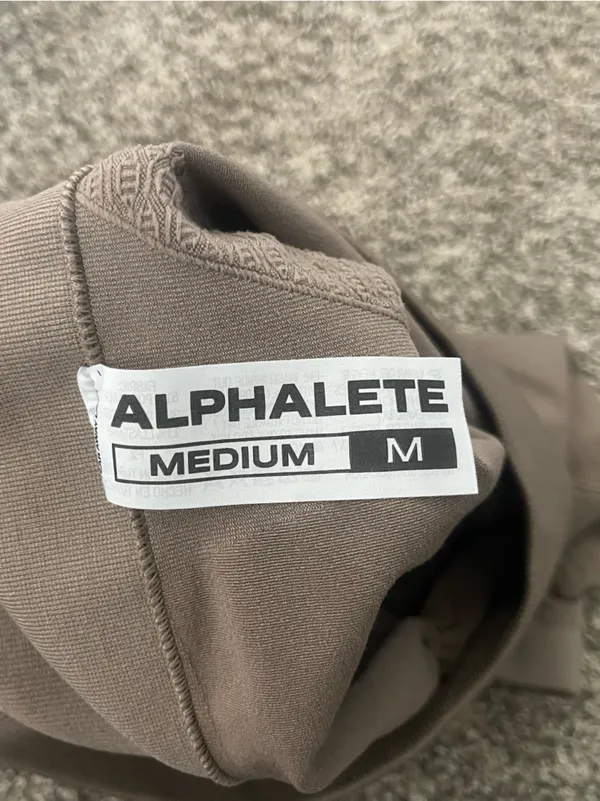 Women’s Alphalete Amplify Contour Shorts Mocha Brown Size M - Image 8