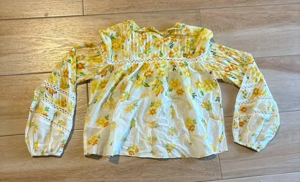 FARM Rio Azaleia Floral Button-Up Top - Image 9