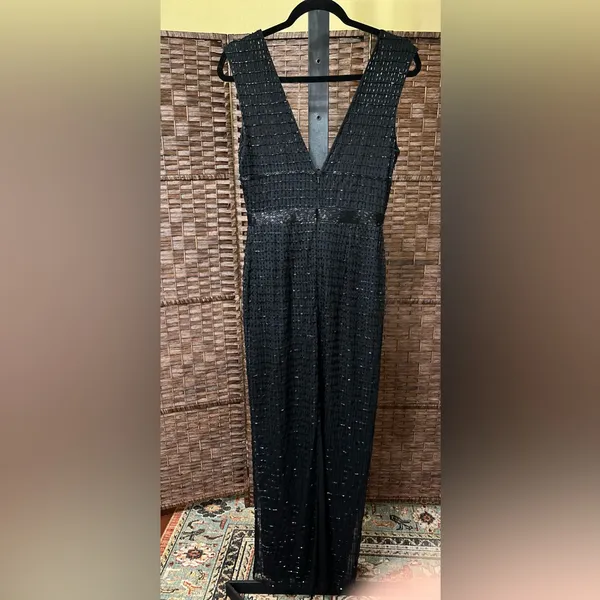 Mac Duggal 5625 Black Beaded Cap Sleeve V Neck Column Evening Gown Dres - Size 4 - Image 4